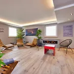 Moun10 Urlaubswohnen Aparthotel 4*